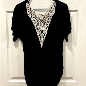 XL womens black and lace design top